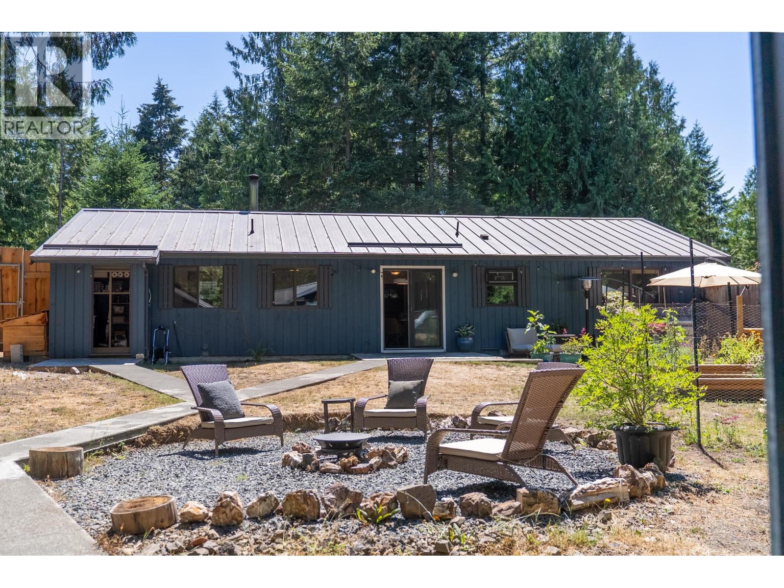 4746 Bosun Way, Pender Island, British Columbia  V0N 2M0 - Photo 37 - R3142145