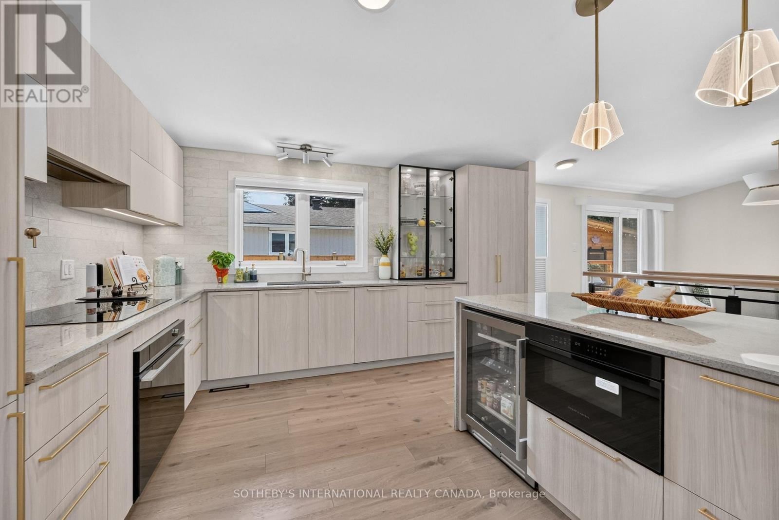 2 Parkglen Drive, Ottawa, Ontario  K2G 3R5 - Photo 13 - X13516454