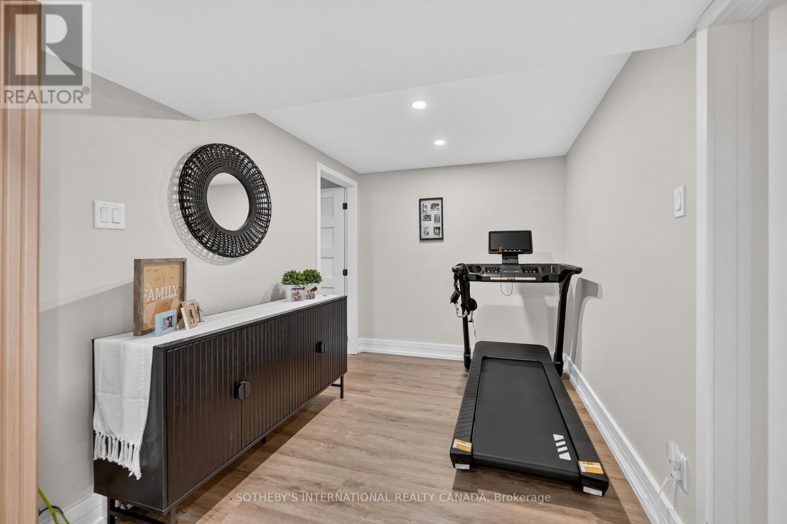 2 Parkglen Drive, Ottawa, Ontario  K2G 3R5 - Photo 35 - X13516454