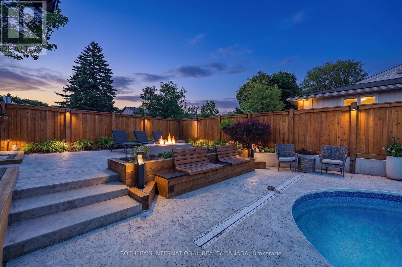 2 Parkglen Drive, Ottawa, Ontario  K2G 3R5 - Photo 40 - X13516454