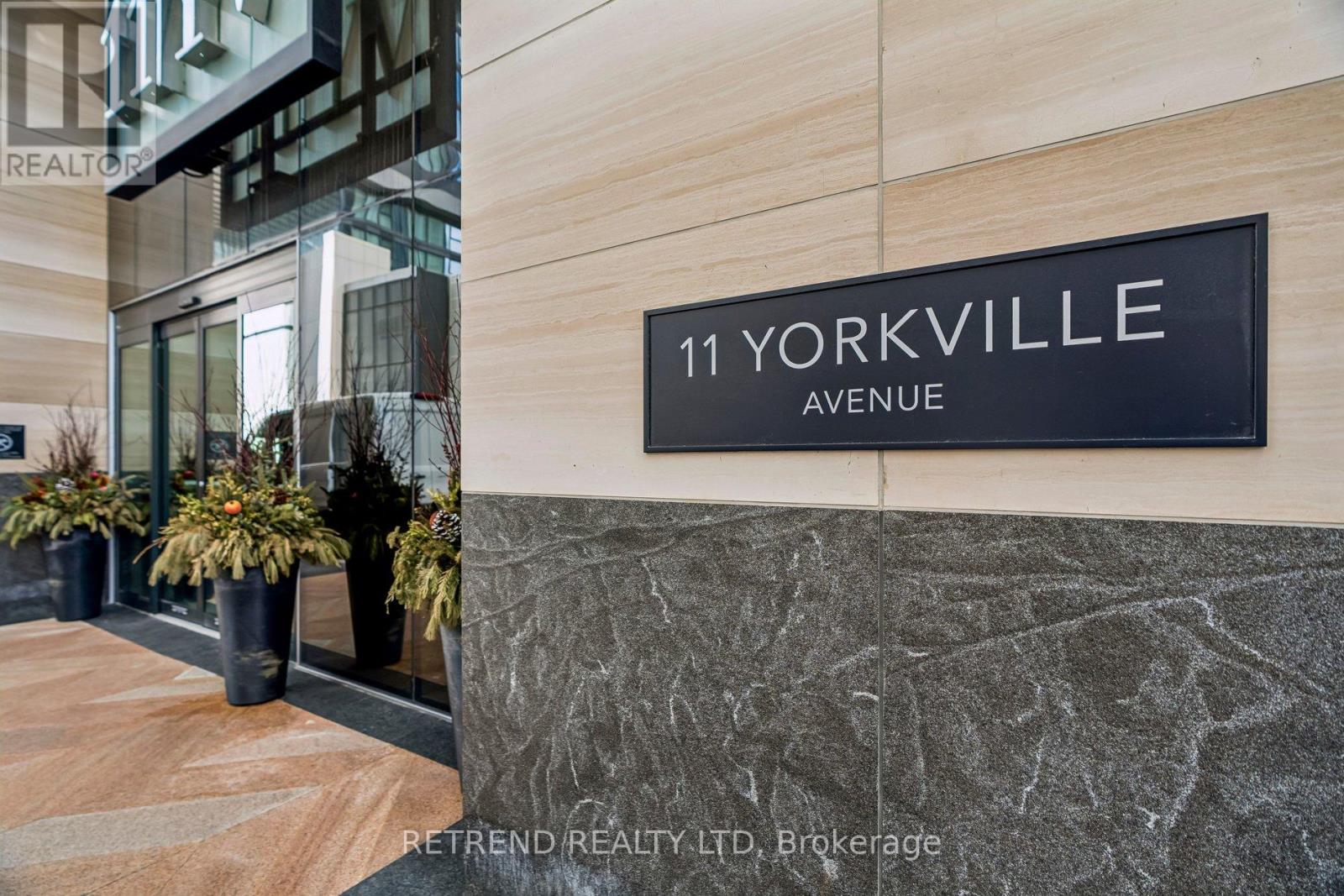 5709 - 11 YORKVILLE AVENUE, Toronto, Ontario