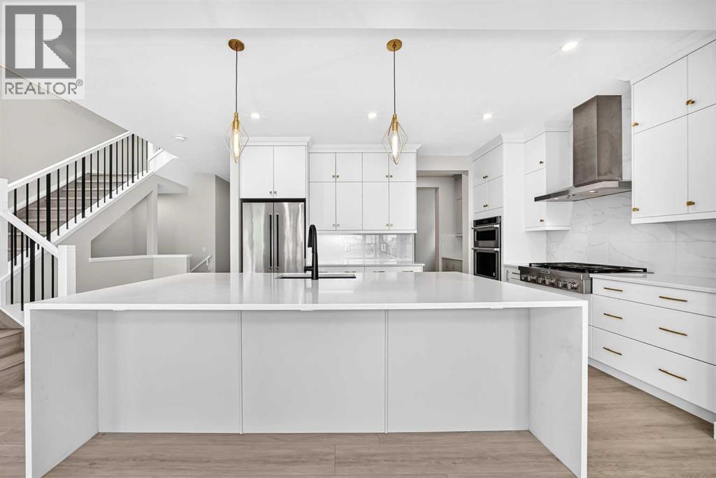 120 Magnolia Manor Se, Calgary, Alberta  T3M 2Z8 - Photo 6 - A2323695