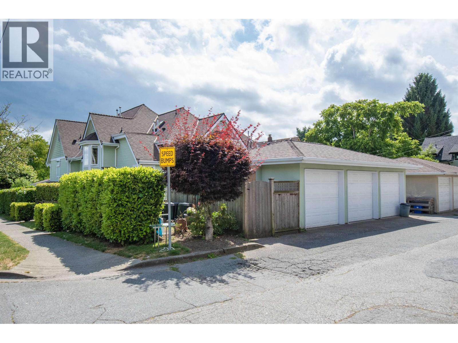 1015 St. Andrews Avenue, North Vancouver, British Columbia  V7L 4S3 - Photo 36 - R3141059