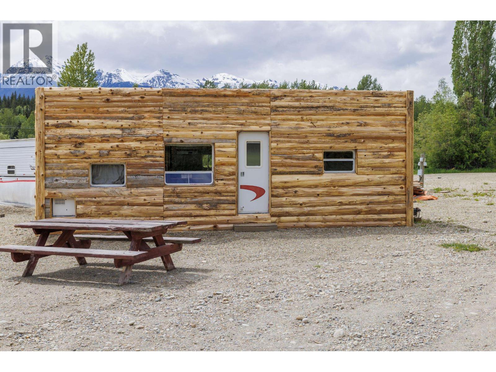 11920 Essen Road, Valemount, British Columbia  V0E 2Z0 - Photo 18 - C8080079