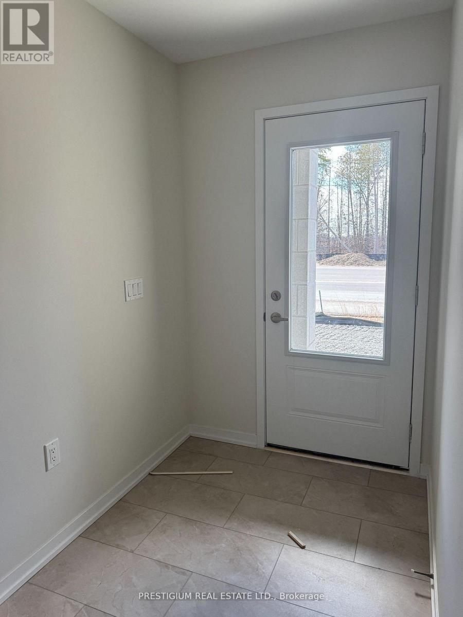 1446 19 Th Avenue, Richmond Hill, Ontario  L3R 0G4 - Photo 15 - N13516448