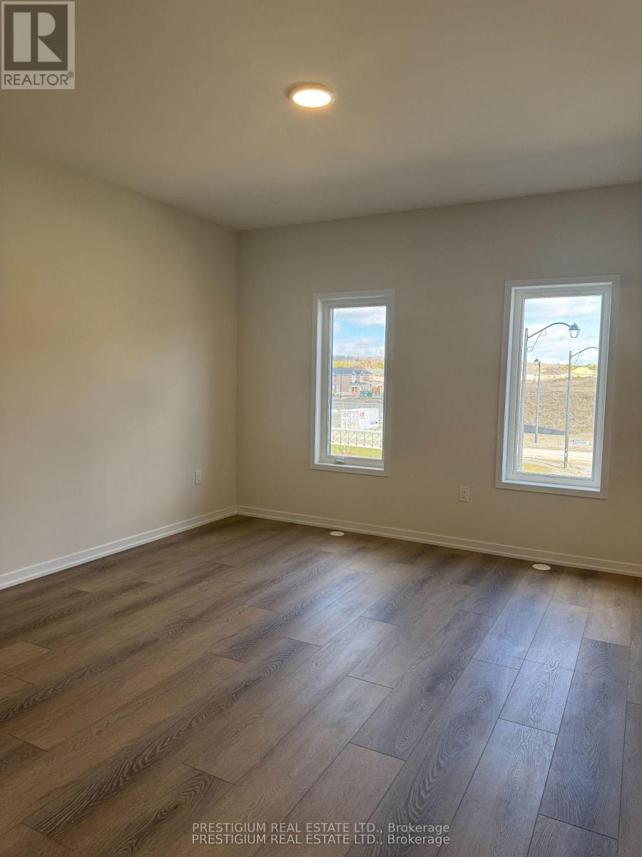 1446 19 Th Avenue, Richmond Hill, Ontario  L3R 0G4 - Photo 8 - N13516448
