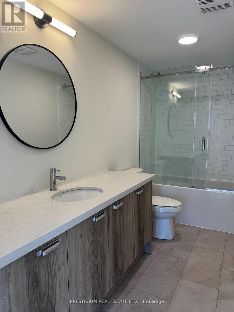 1446 19 Th Avenue, Richmond Hill, Ontario  L3R 0G4 - Photo 9 - N13516448