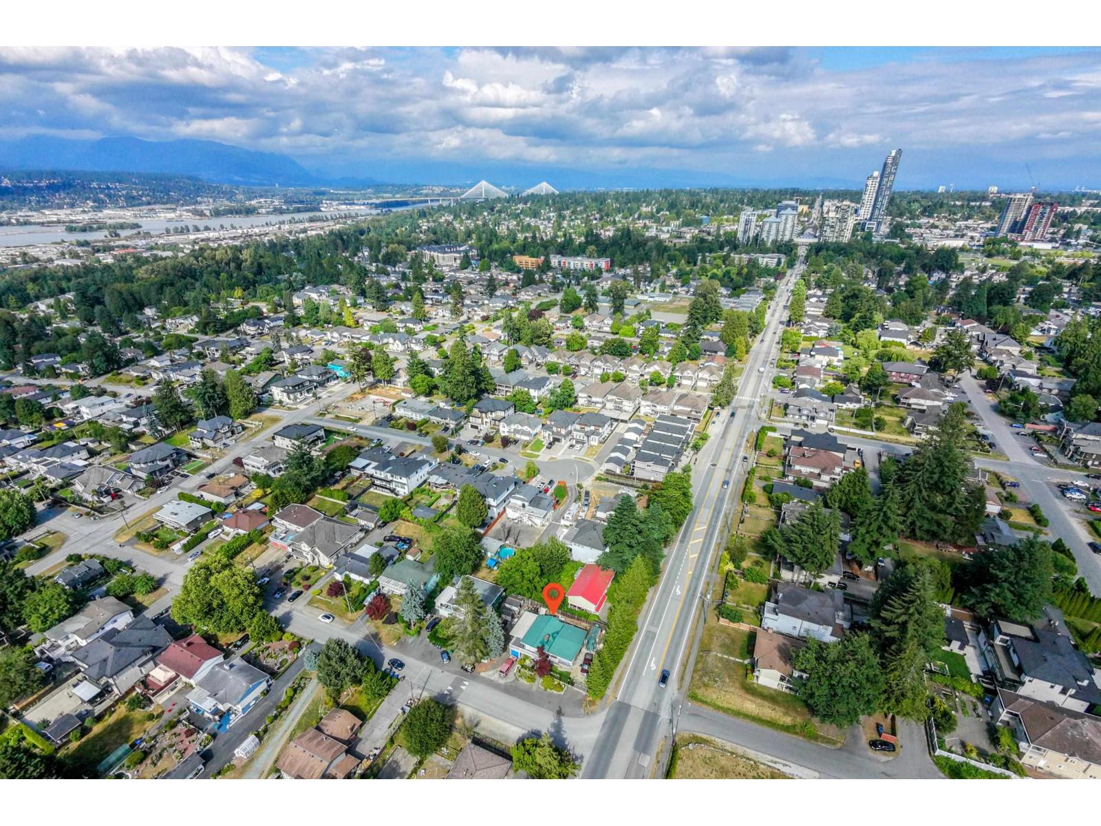 10810 129 Street, Surrey, British Columbia  V3T 3H8 - Photo 3 - R3142176