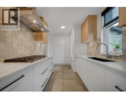 5725 Mountainside Drive, Kelowna, British Columbia  V1W 5L6 - Photo 22 - 10389760