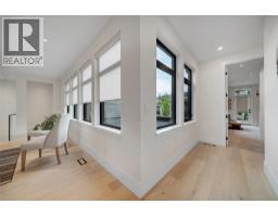 5725 Mountainside Drive, Kelowna, British Columbia  V1W 5L6 - Photo 31 - 10389760