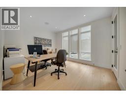 5725 Mountainside Drive, Kelowna, British Columbia  V1W 5L6 - Photo 7 - 10389760