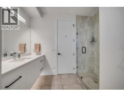 5725 Mountainside Drive, Kelowna, British Columbia  V1W 5L6 - Photo 49 - 10389760