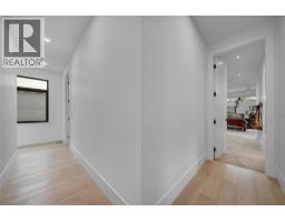 5725 Mountainside Drive, Kelowna, British Columbia  V1W 5L6 - Photo 46 - 10389760