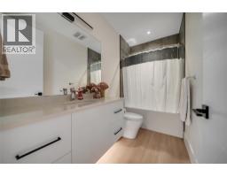 5725 Mountainside Drive, Kelowna, British Columbia  V1W 5L6 - Photo 64 - 10389760