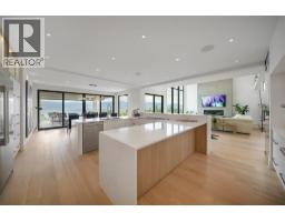 5725 Mountainside Drive, Kelowna, British Columbia  V1W 5L6 - Photo 15 - 10389760