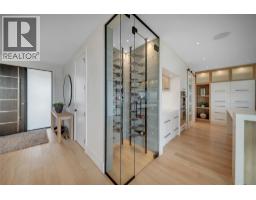 5725 Mountainside Drive, Kelowna, British Columbia  V1W 5L6 - Photo 6 - 10389760
