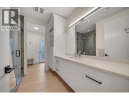 5725 Mountainside Drive, Kelowna, British Columbia  V1W 5L6 - Photo 65 - 10389760