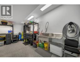 5725 Mountainside Drive, Kelowna, British Columbia  V1W 5L6 - Photo 28 - 10389760