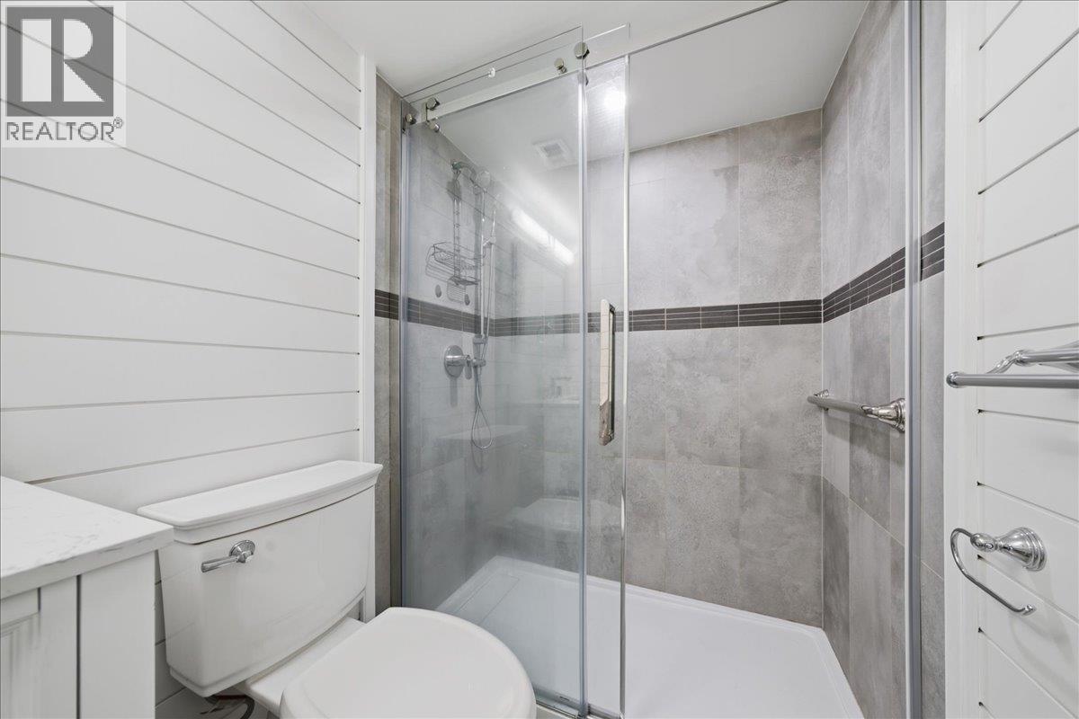 802 1745 Esquimalt Avenue, West Vancouver, British Columbia V7V 1R7 - Photo 13 - R3142242