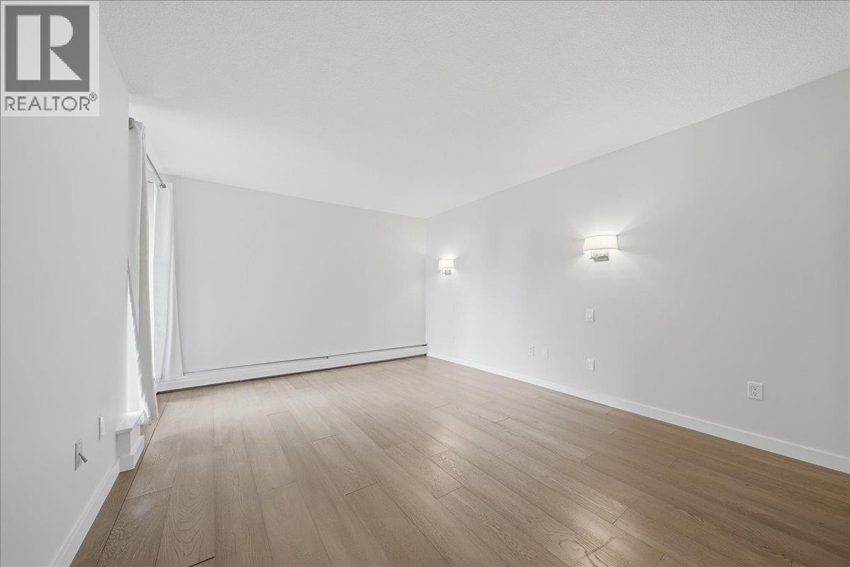 802 1745 Esquimalt Avenue, West Vancouver, British Columbia V7V 1R7 - Photo 22 - R3142242