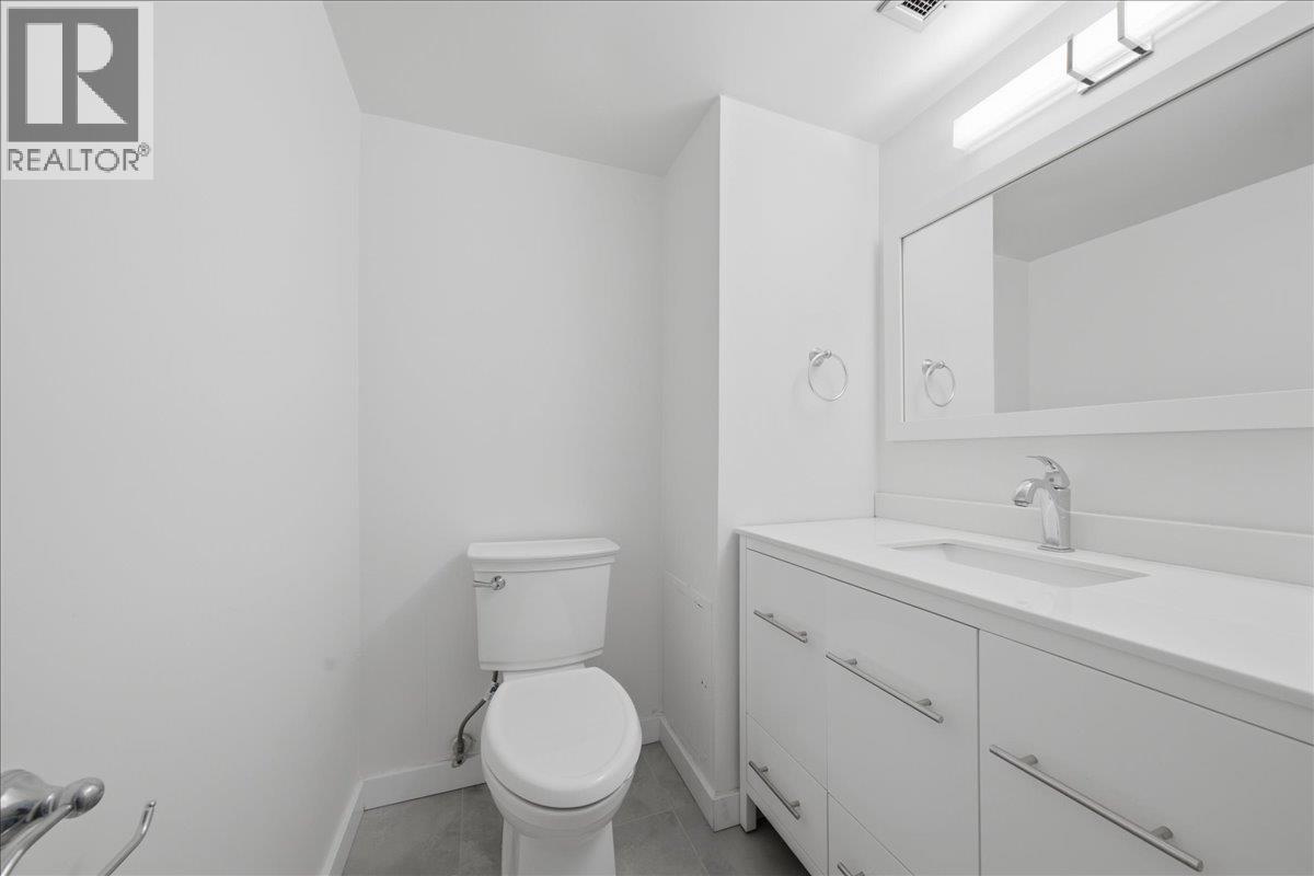 802 1745 Esquimalt Avenue, West Vancouver, British Columbia V7V 1R7 - Photo 26 - R3142242