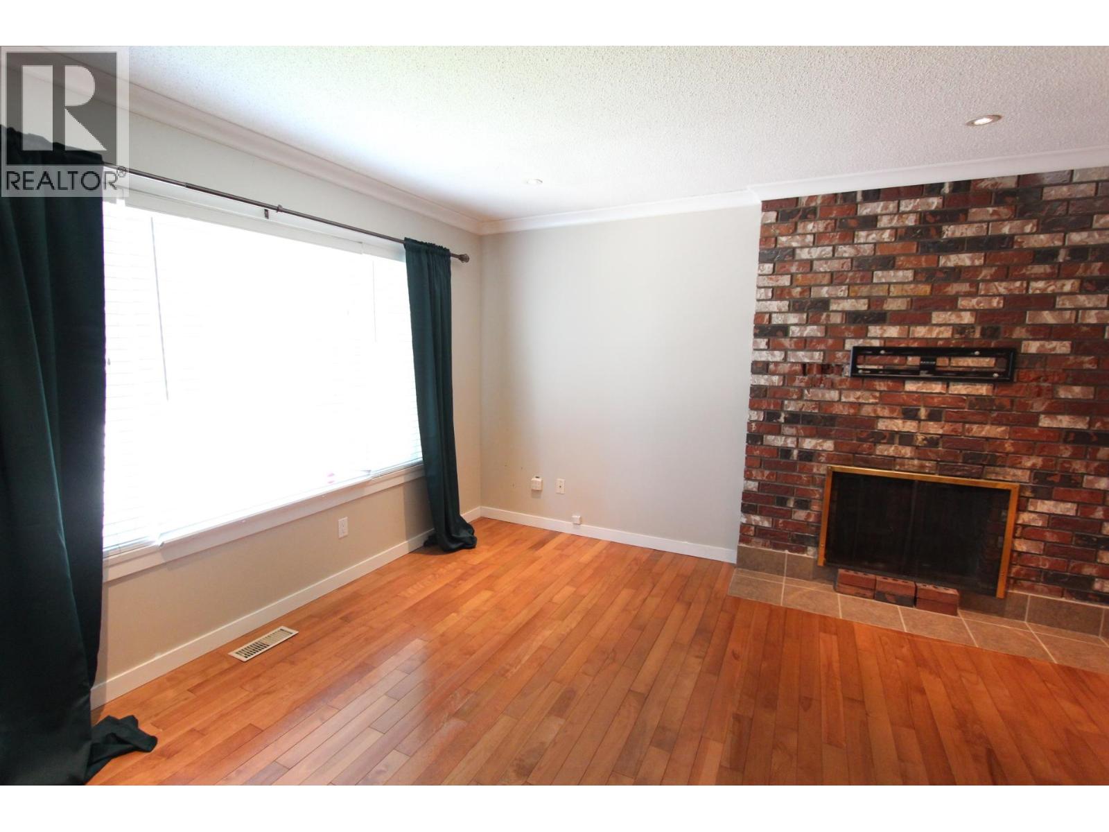 2160 Laurier Avenue, Port Coquitlam, British Columbia  V6J 2V4 - Photo 6 - R3142235
