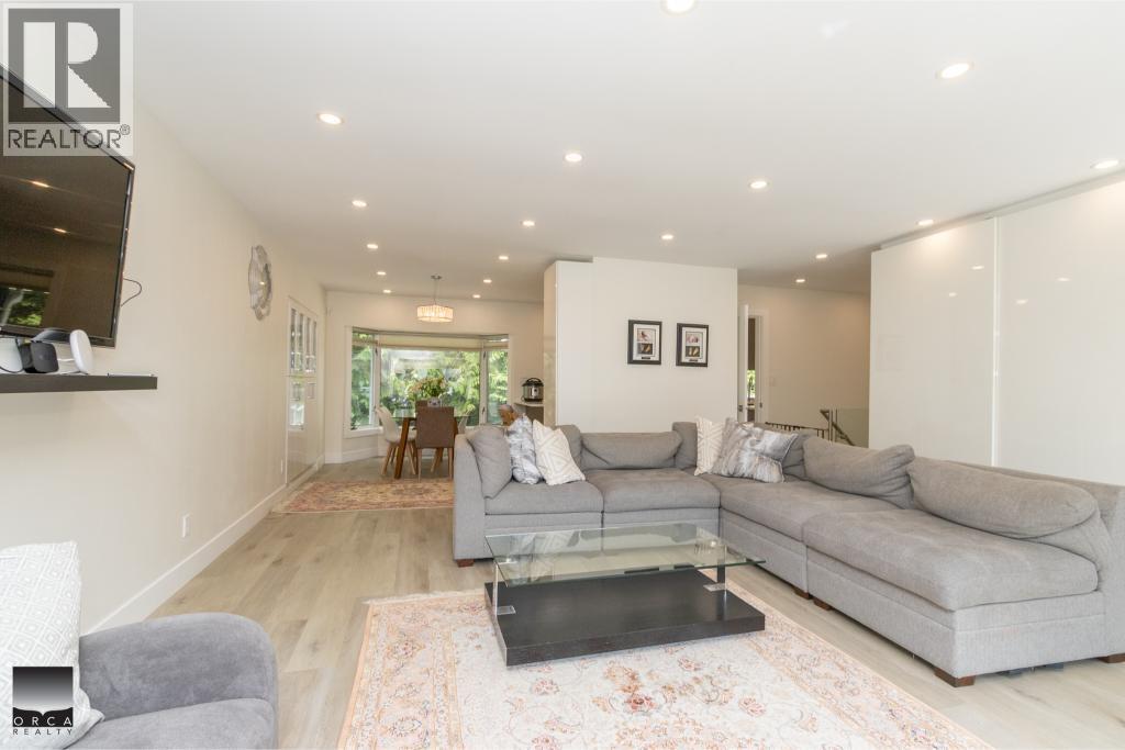 3581 Bluebonnet Road, North Vancouver, British Columbia  V7R 4C9 - Photo 15 - R3142252