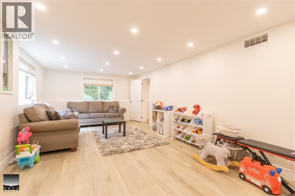 3581 Bluebonnet Road, North Vancouver, British Columbia  V7R 4C9 - Photo 18 - R3142252