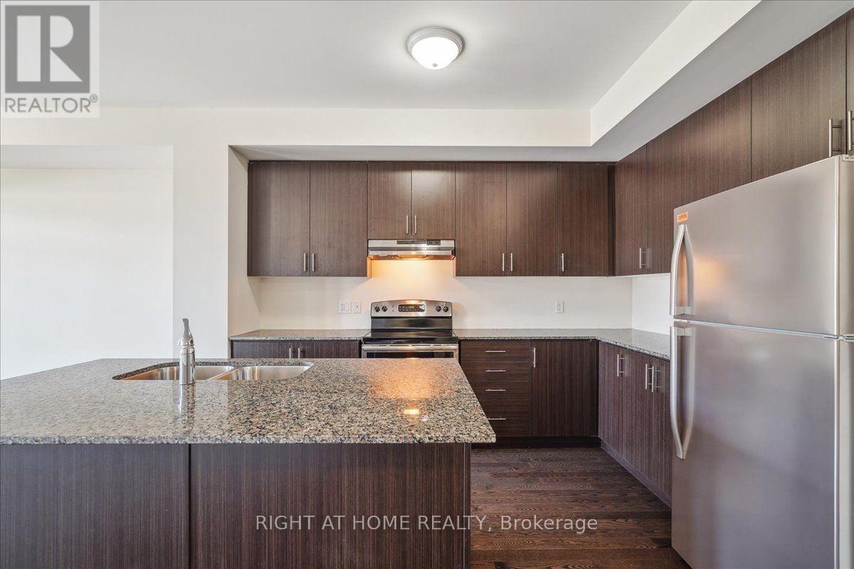 71 City Park Circle, Vaughan, Ontario L4L 0H2 - Photo 5 - N13516542