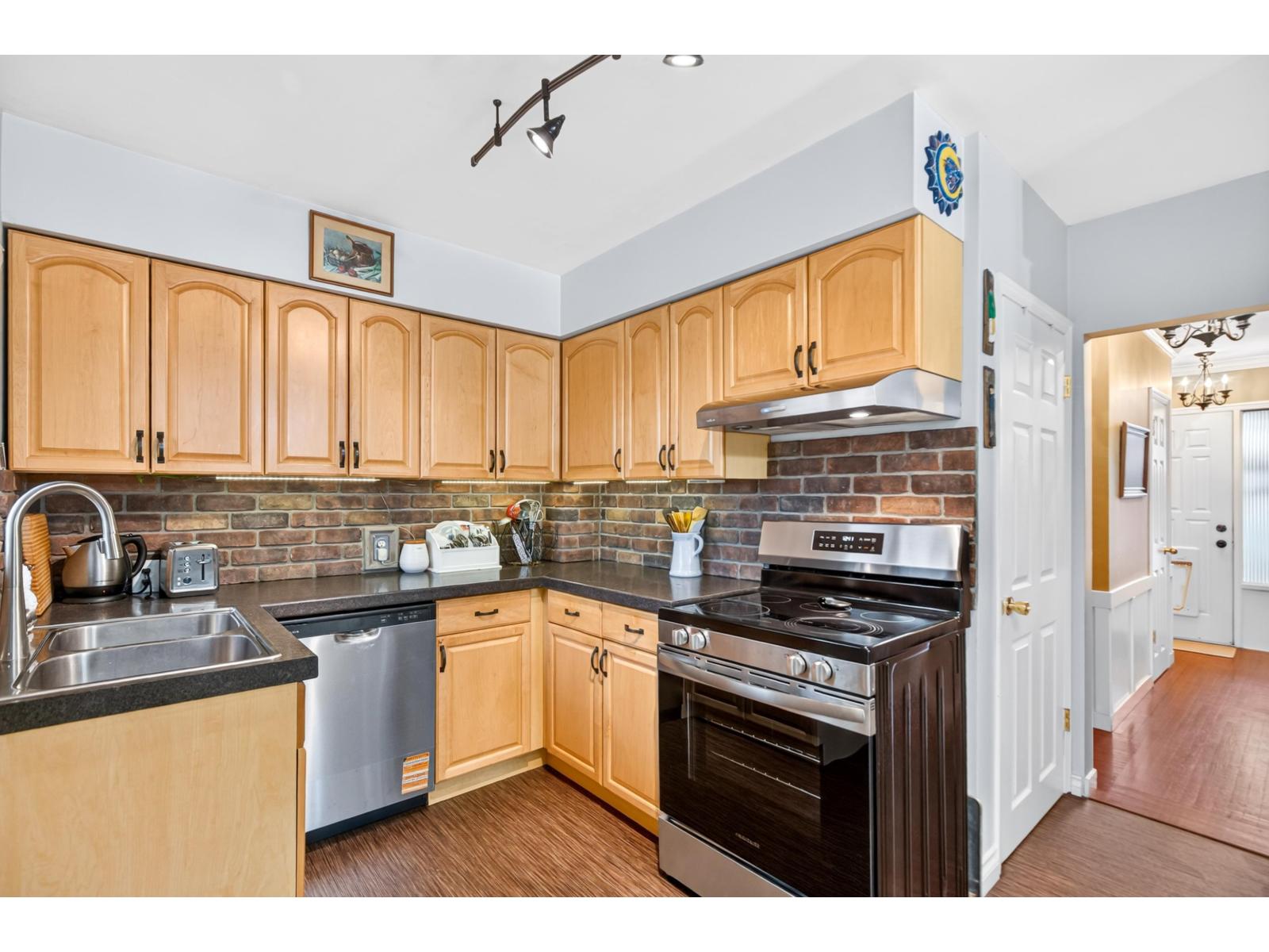 32877 10th Avenue, Mission, British Columbia  V2V 2J9 - Photo 15 - R3142259