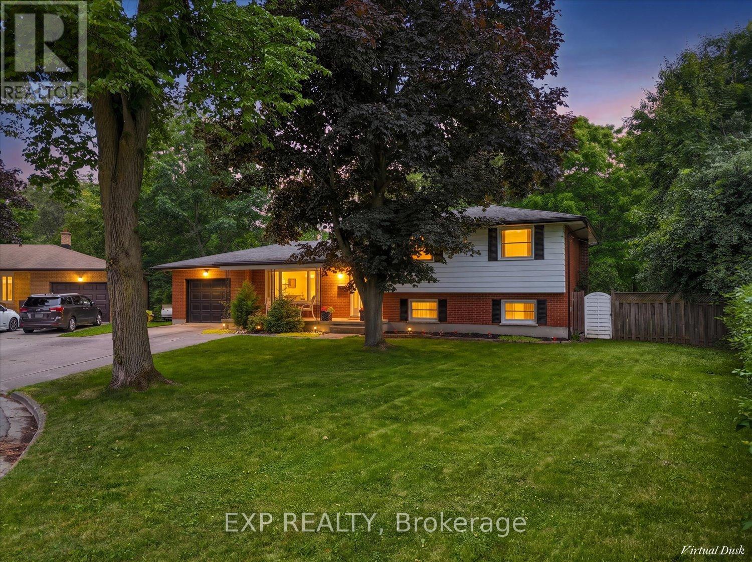 14 The Birches Street, London South, Ontario  N5Z 4G2 - Photo 3 - X13516550