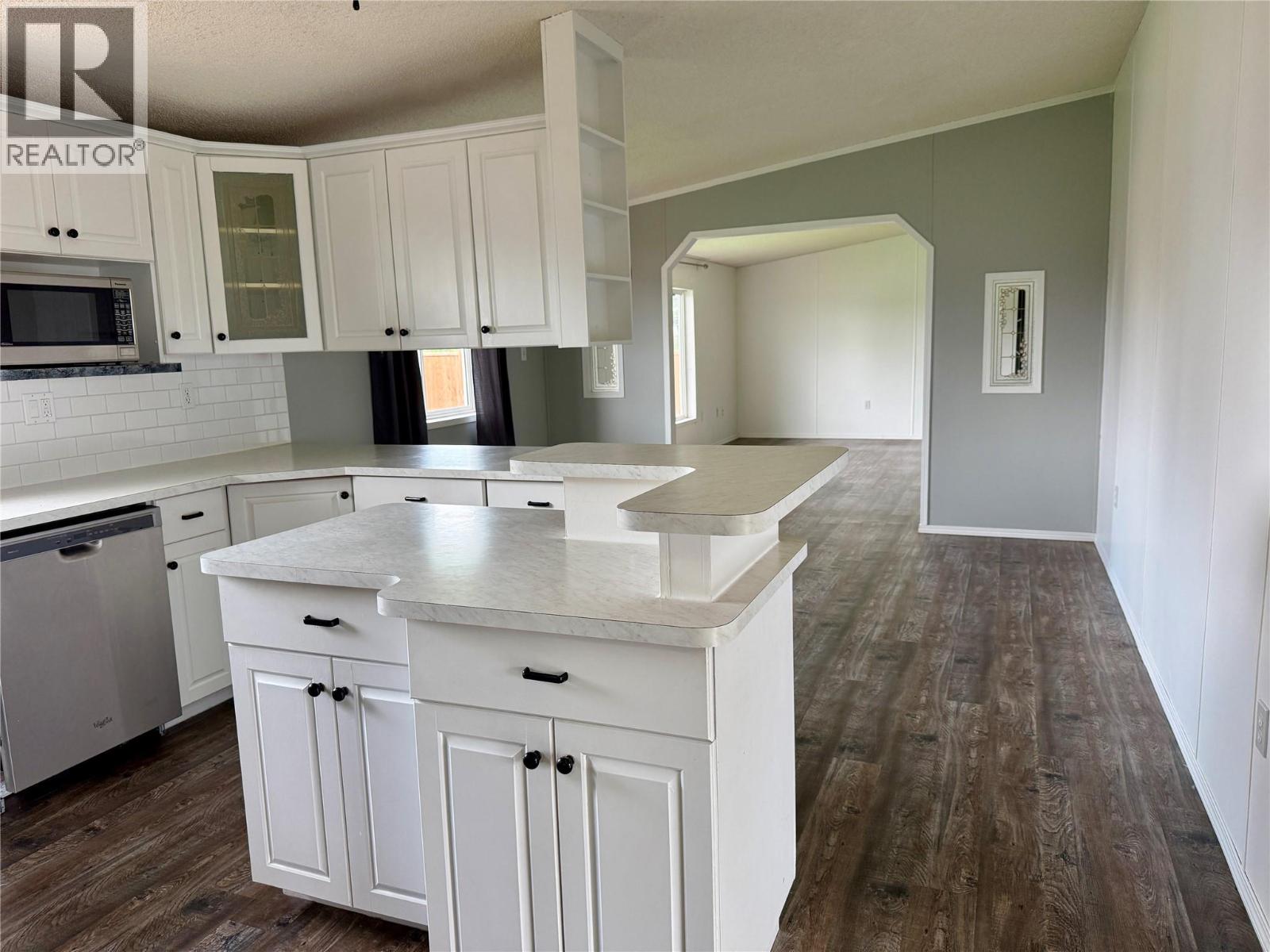500 99 Avenue, Dawson Creek, British Columbia  V1G 1T3 - Photo 7 - 10393504