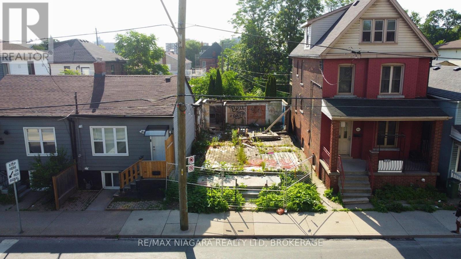 186 John Street N, Hamilton, Ontario L8L 4P2 - Photo 1 - X13516552