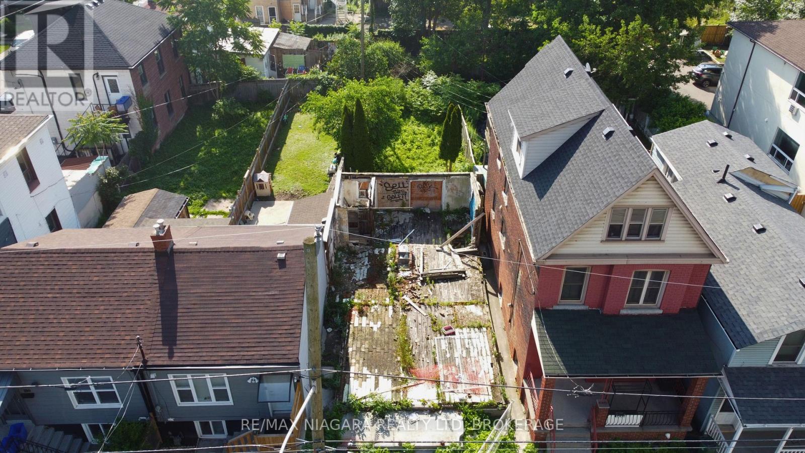 186 John Street N, Hamilton, Ontario L8L 4P2 - Photo 2 - X13516552