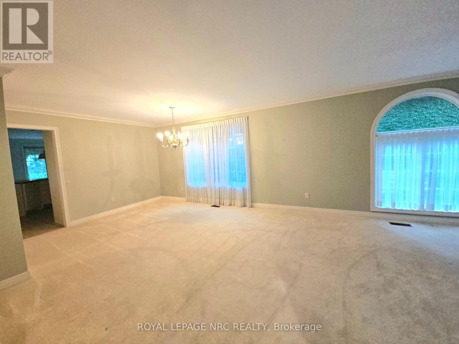 192 Woodside Drive, St. Catharines, Ontario  L2T 1X6 - Photo 25 - X13516628