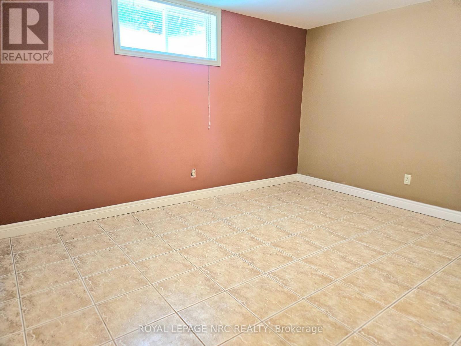 192 Woodside Drive, St. Catharines, Ontario  L2T 1X6 - Photo 30 - X13516628