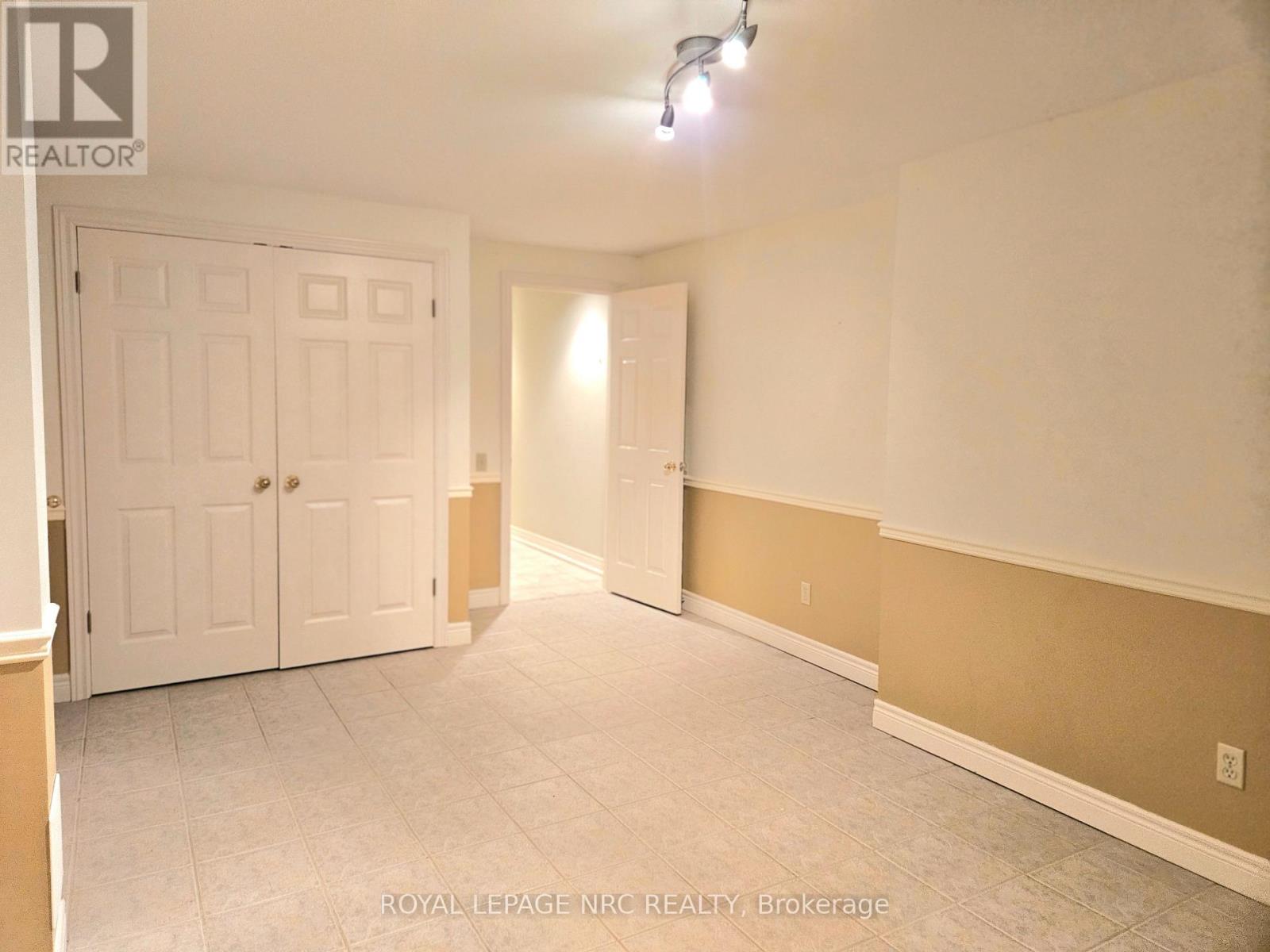 192 Woodside Drive, St. Catharines, Ontario  L2T 1X6 - Photo 35 - X13516628