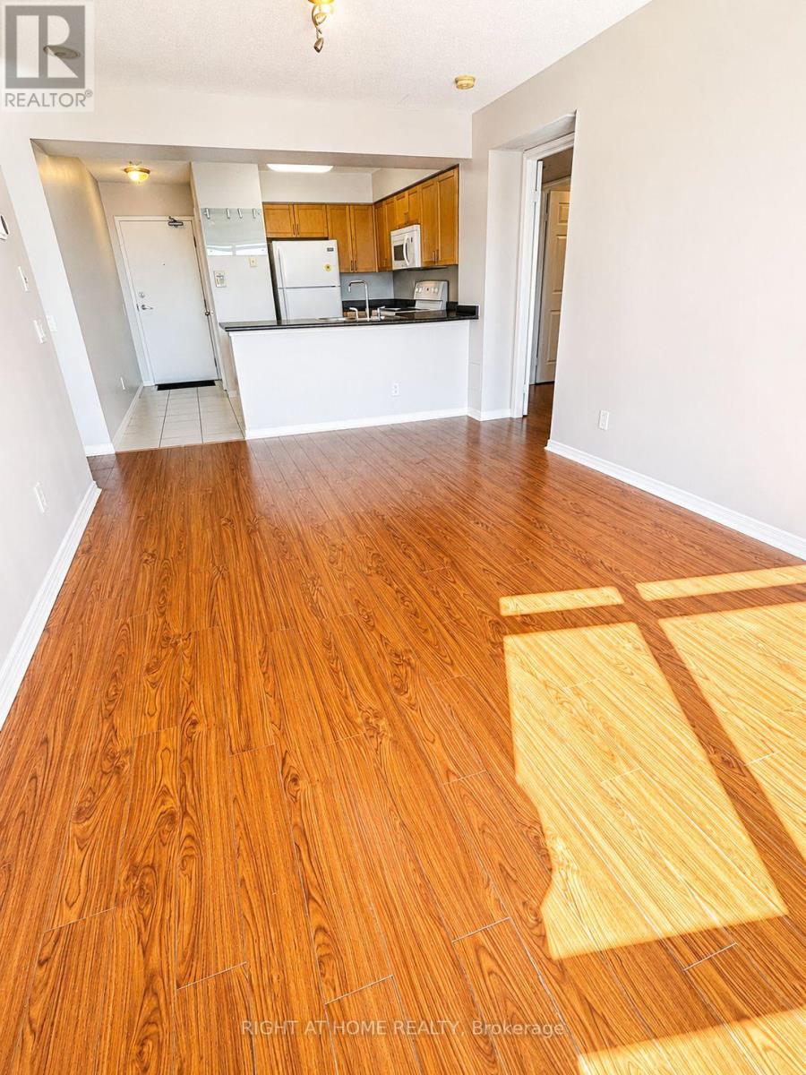 1601 - 28 Harrison Garden Boulevard, Toronto, Ontario  M2N 7B5 - Photo 4 - C13516620