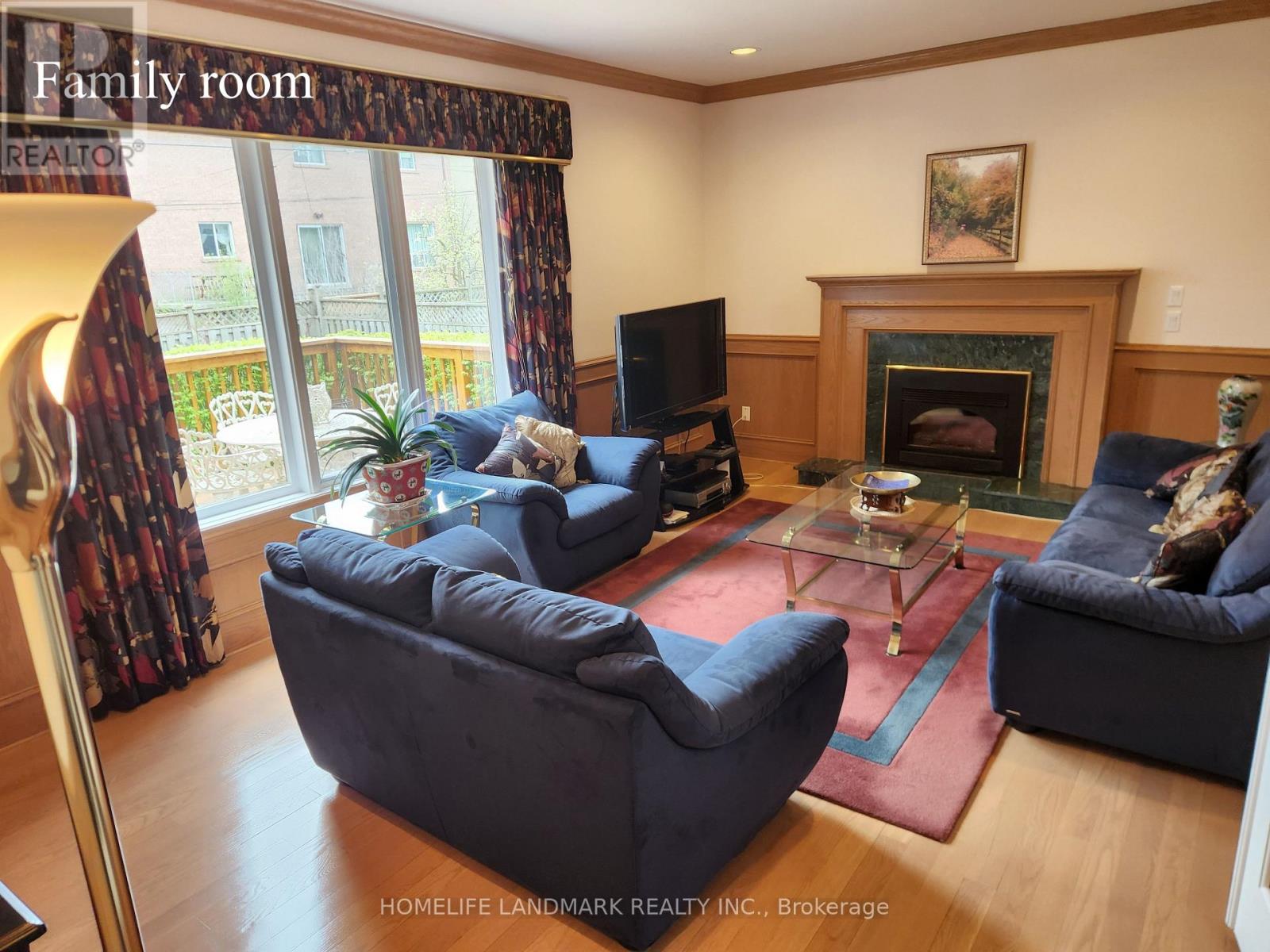 16 Lawnview Drive, Toronto, Ontario  M2N 5J8 - Photo 18 - C13516622