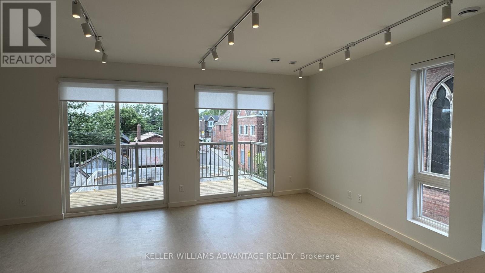 Unit D - 616 Delaware Avenue N, Toronto, Ontario  M6H 2V2 - Photo 4 - C13516636