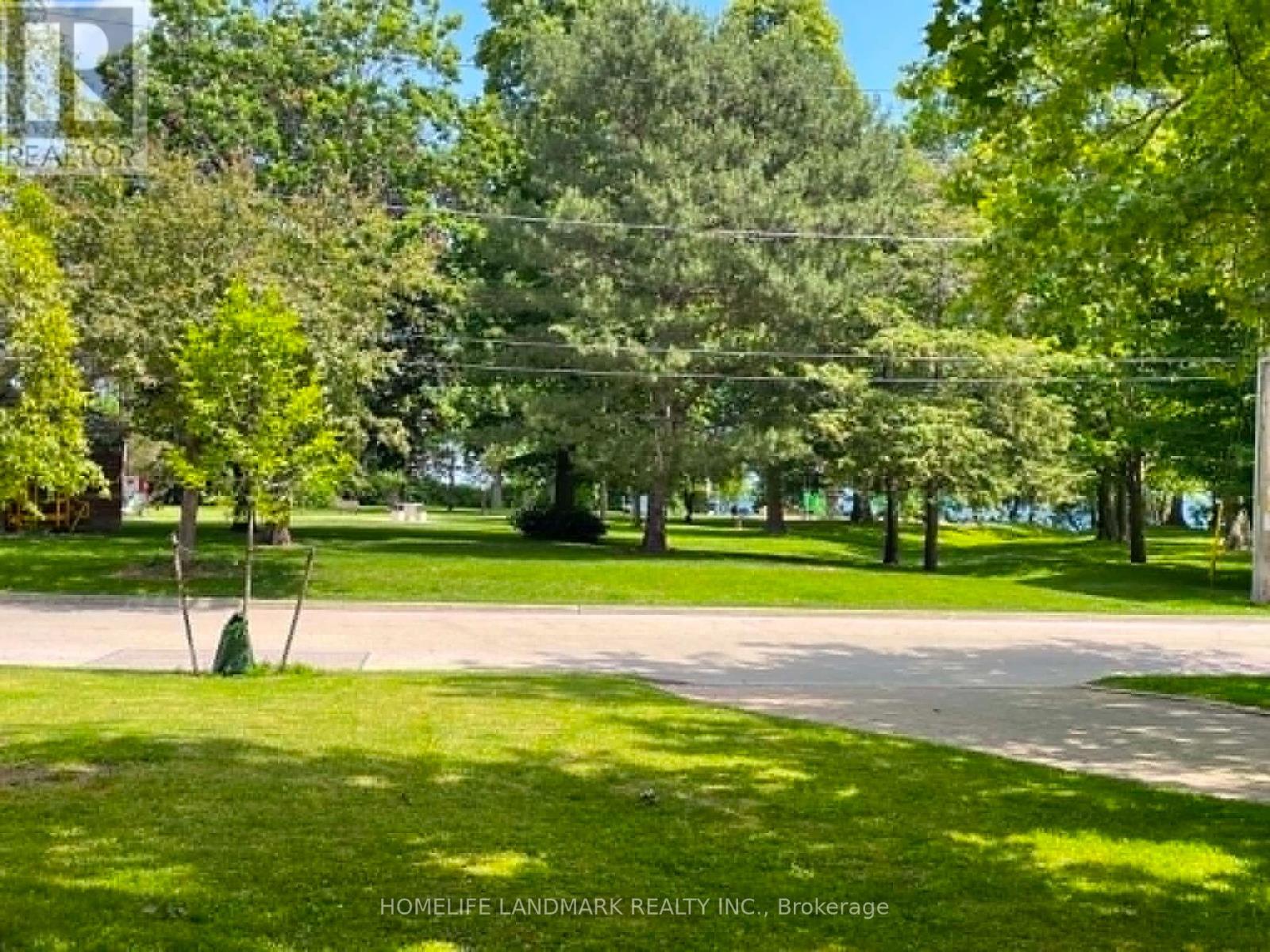 75 Cumberland Drive, Mississauga, Ontario  L5G 3N1 - Photo 6 - W13516576