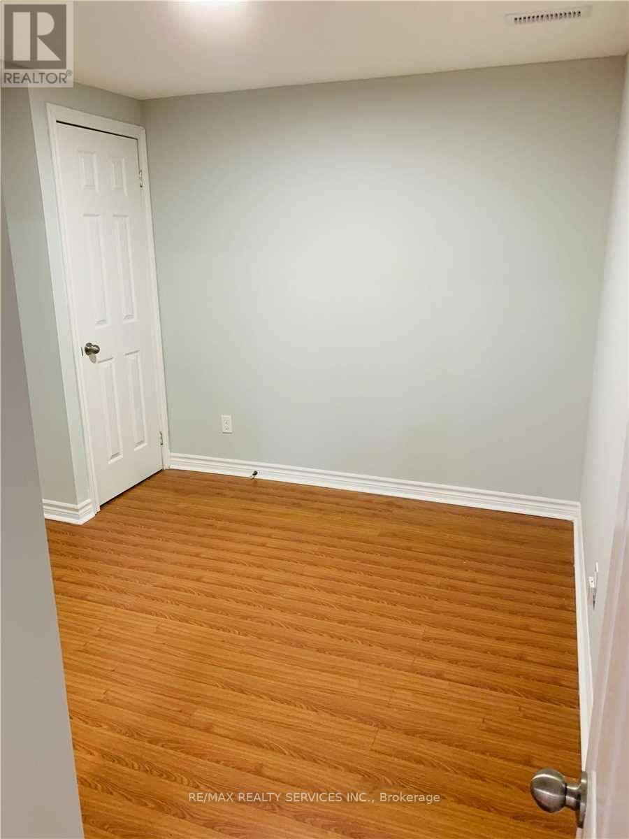 Bsmt - 98 Nuffield Street, Brampton, Ontario L6S 5T5 - Photo 11 - W13516614
