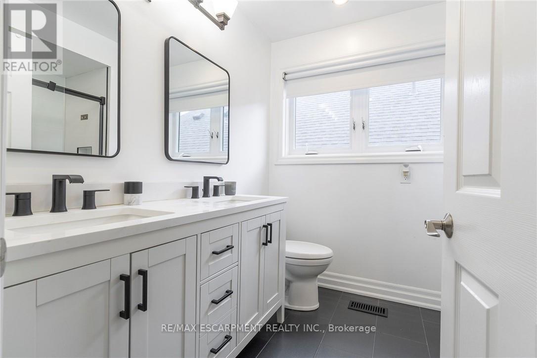 27 Elodia Court, Hamilton, Ontario  L9C 7R2 - Photo 25 - X13516586