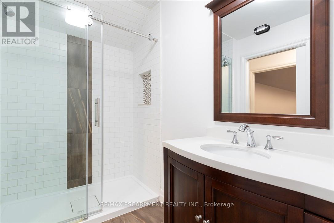 27 Elodia Court, Hamilton, Ontario  L9C 7R2 - Photo 29 - X13516586