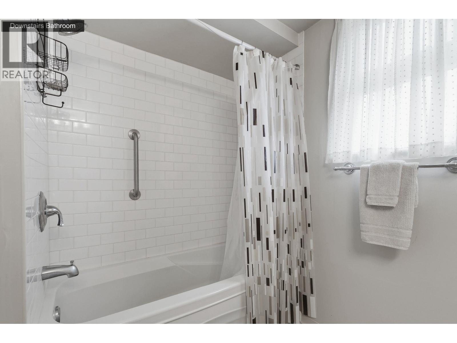 565 Milsom Wynd, Delta, British Columbia V4M 2T6 - Photo 31 - R3141256