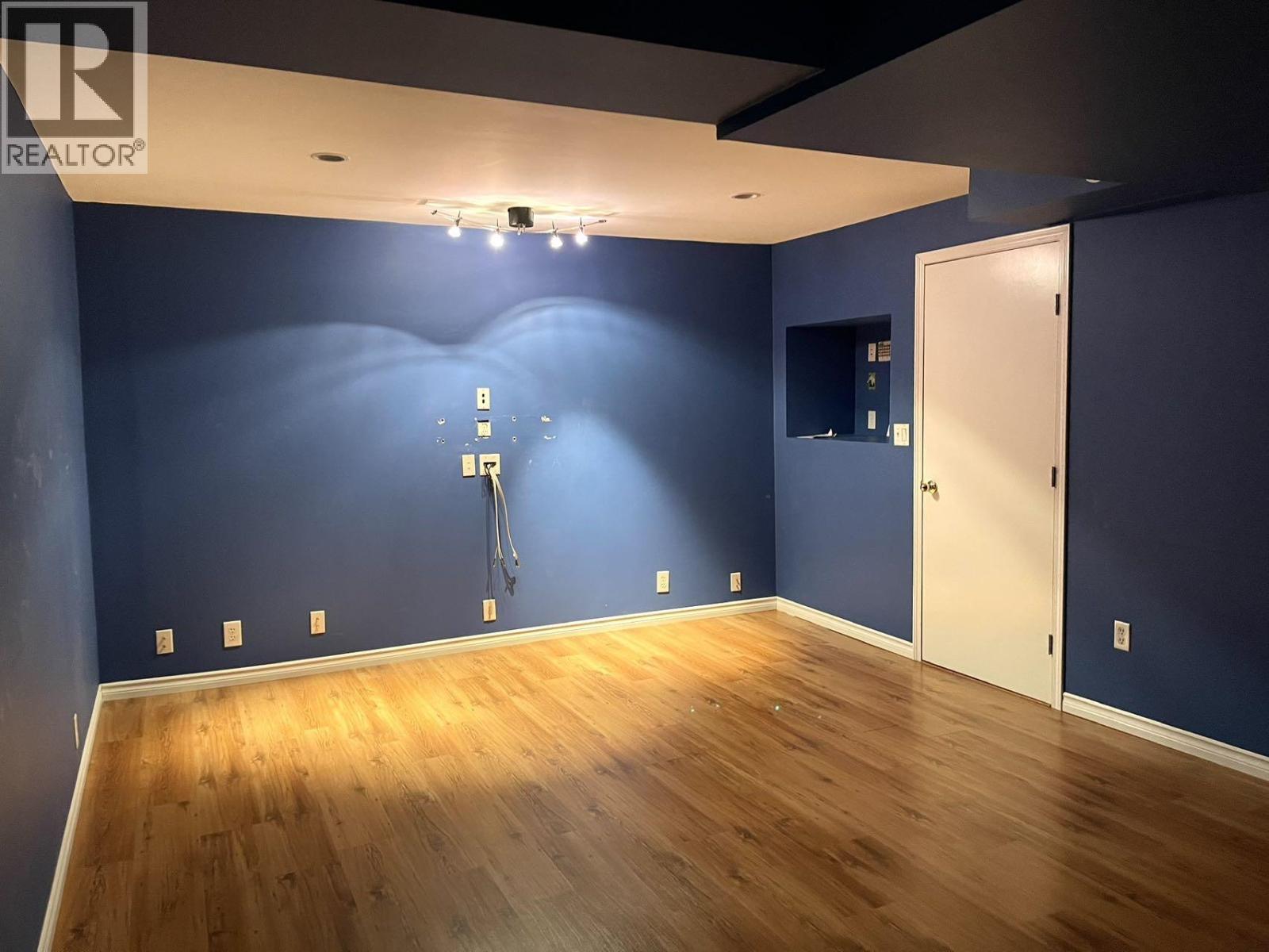 7616 Burris Street, Burnaby, British Columbia  V5E 1Z3 - Photo 6 - R3142177