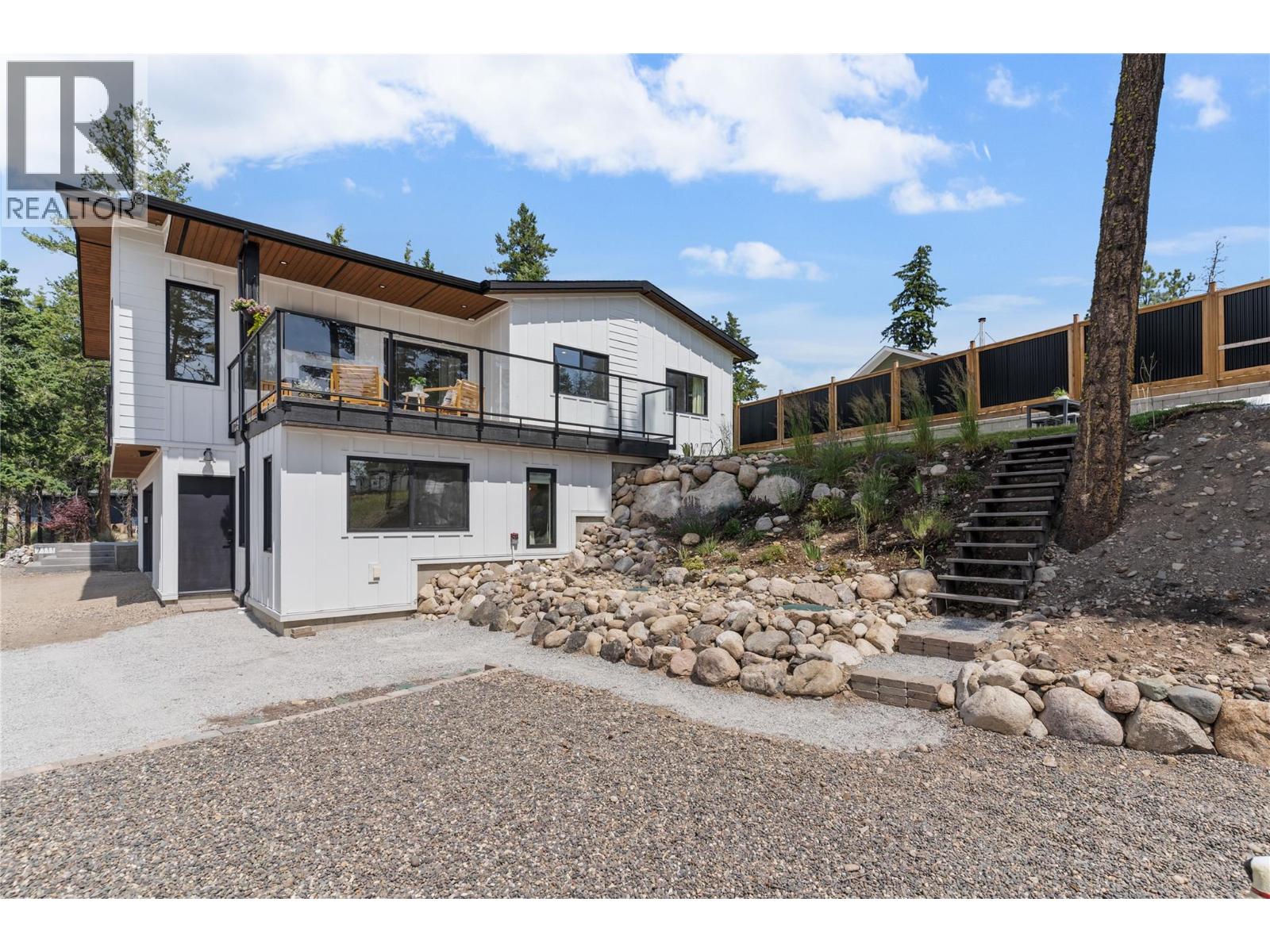 7111 Dunwaters Road, Kelowna, British Columbia  V1W 3W6 - Photo 25 - 10393270