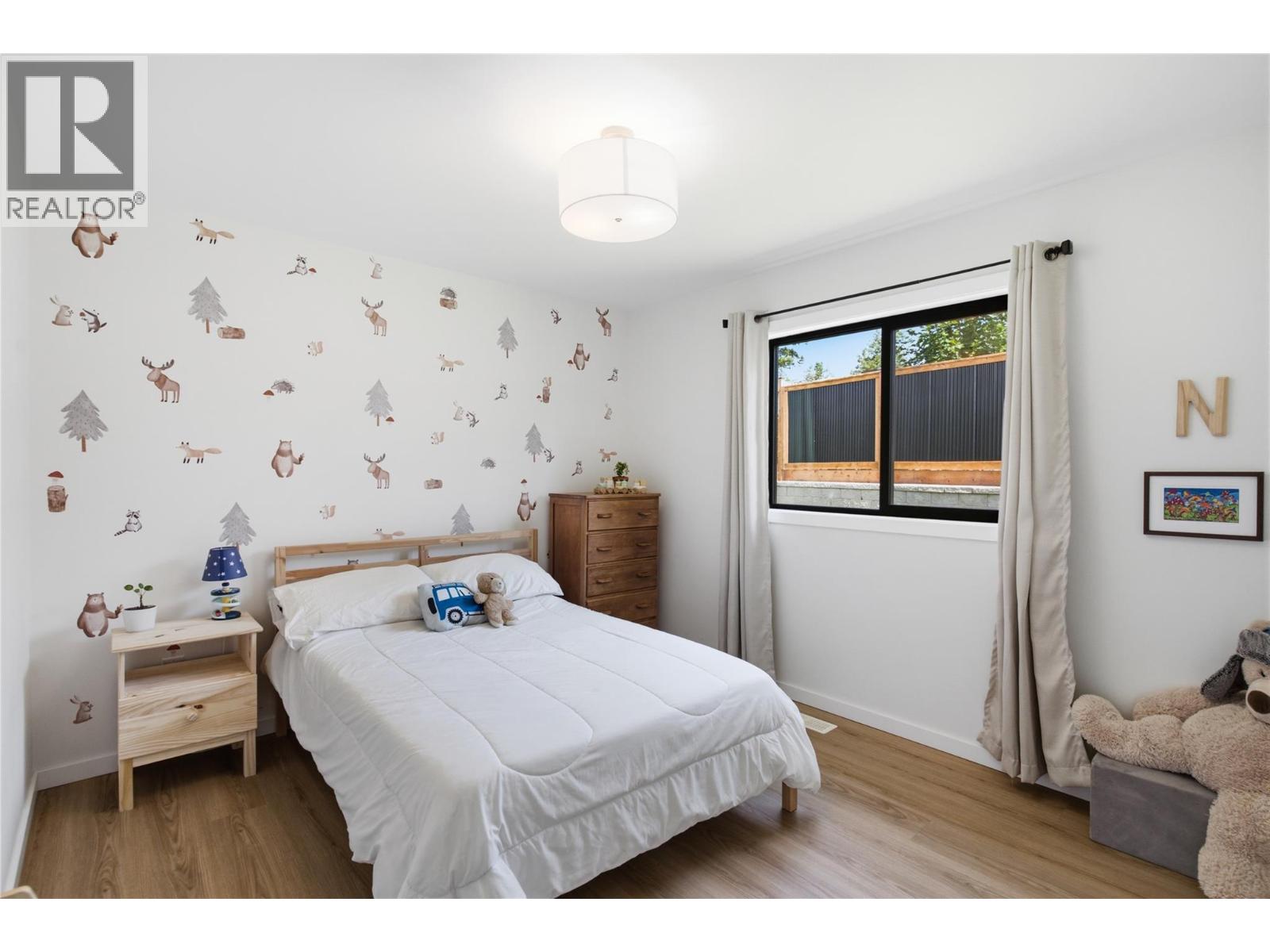 7111 Dunwaters Road, Kelowna, British Columbia  V1W 3W6 - Photo 34 - 10393270