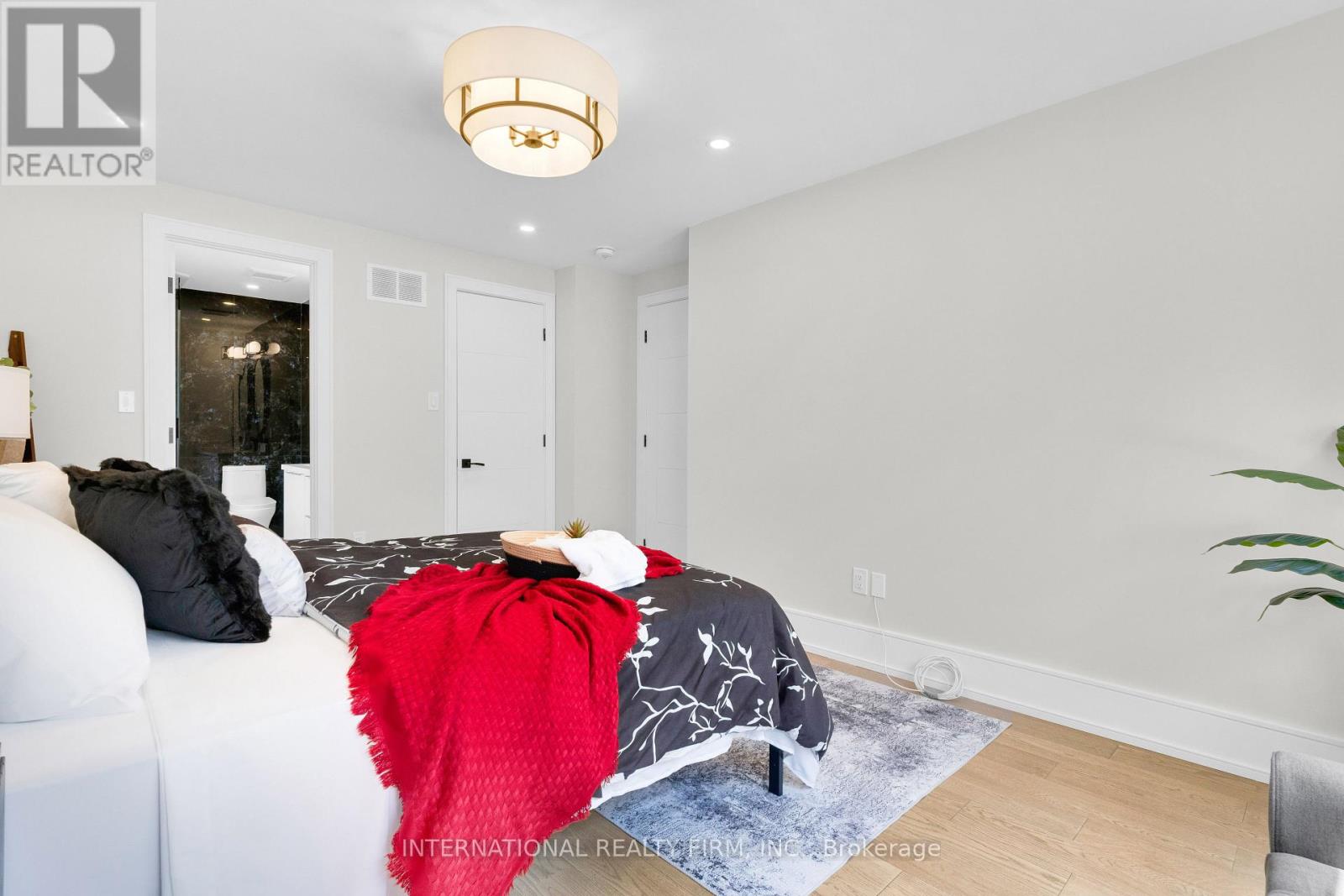 46 Sunnypoint Crescent, Toronto, Ontario  M1M 1B9 - Photo 22 - E13516650