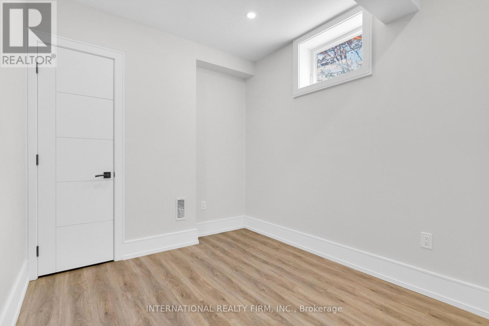 46 Sunnypoint Crescent, Toronto, Ontario  M1M 1B9 - Photo 39 - E13516650